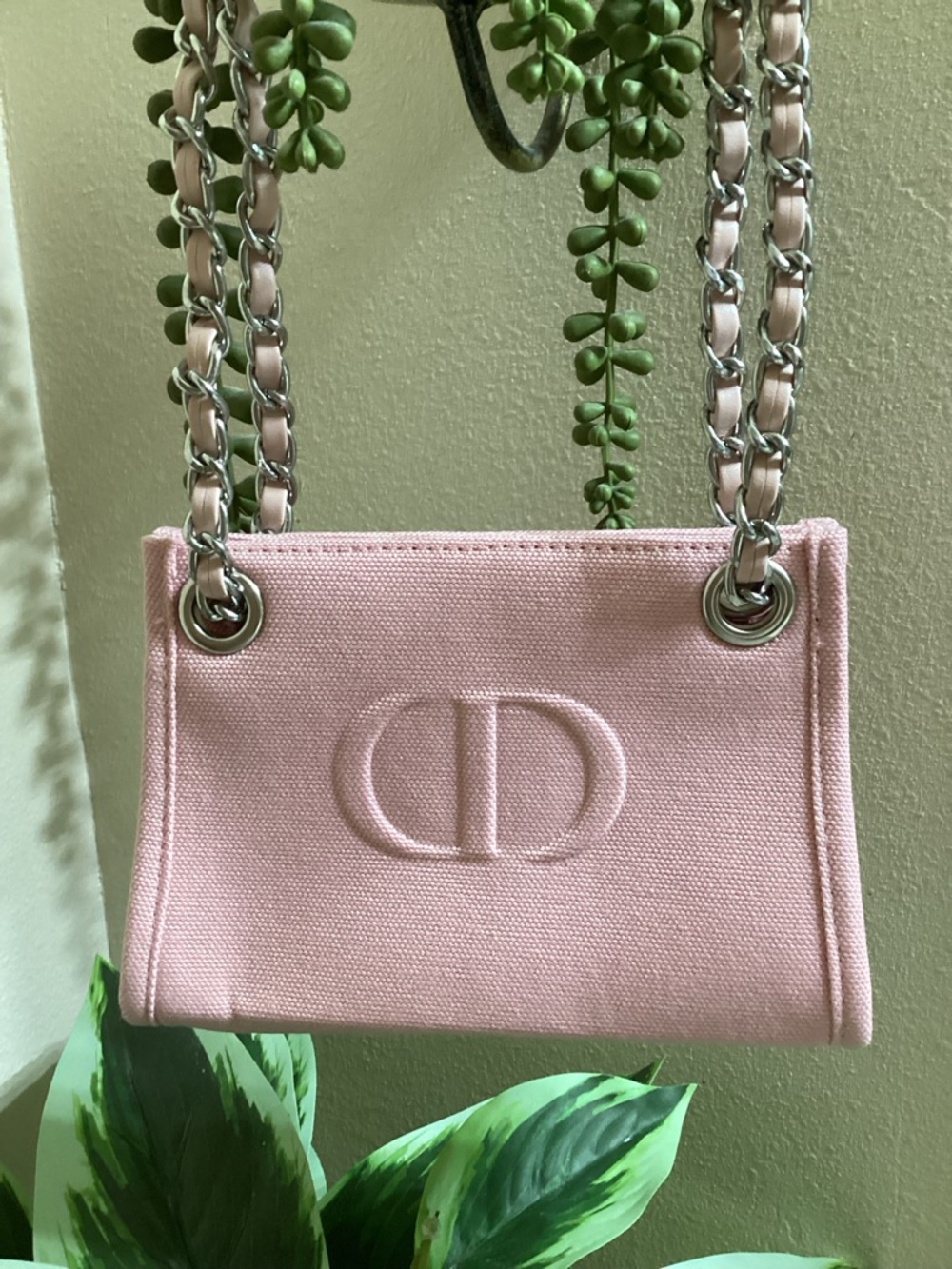 Dior Pink Chain-Detail Crossbody Bag - Picture 2 of 4